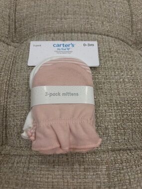 Carter's 3-Pack Baby Mittens in Pink & White